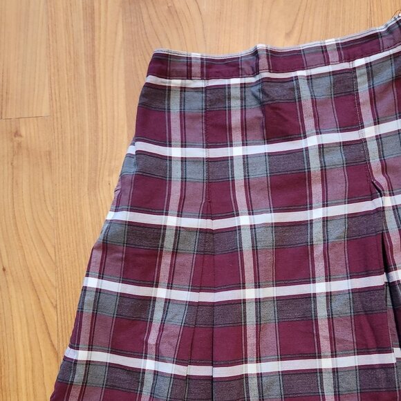 School Uniform Girls' Pleat Skirt, Maroon /White/Grey || 26in EUC - Picture 5 of 10